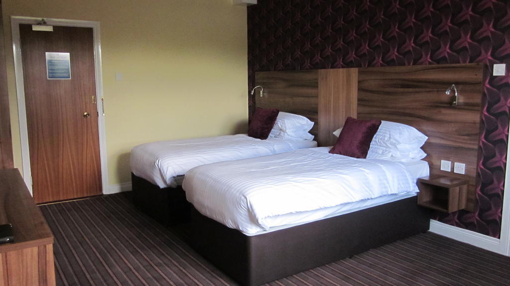 Mourne Country Hotel Newry Habitación foto